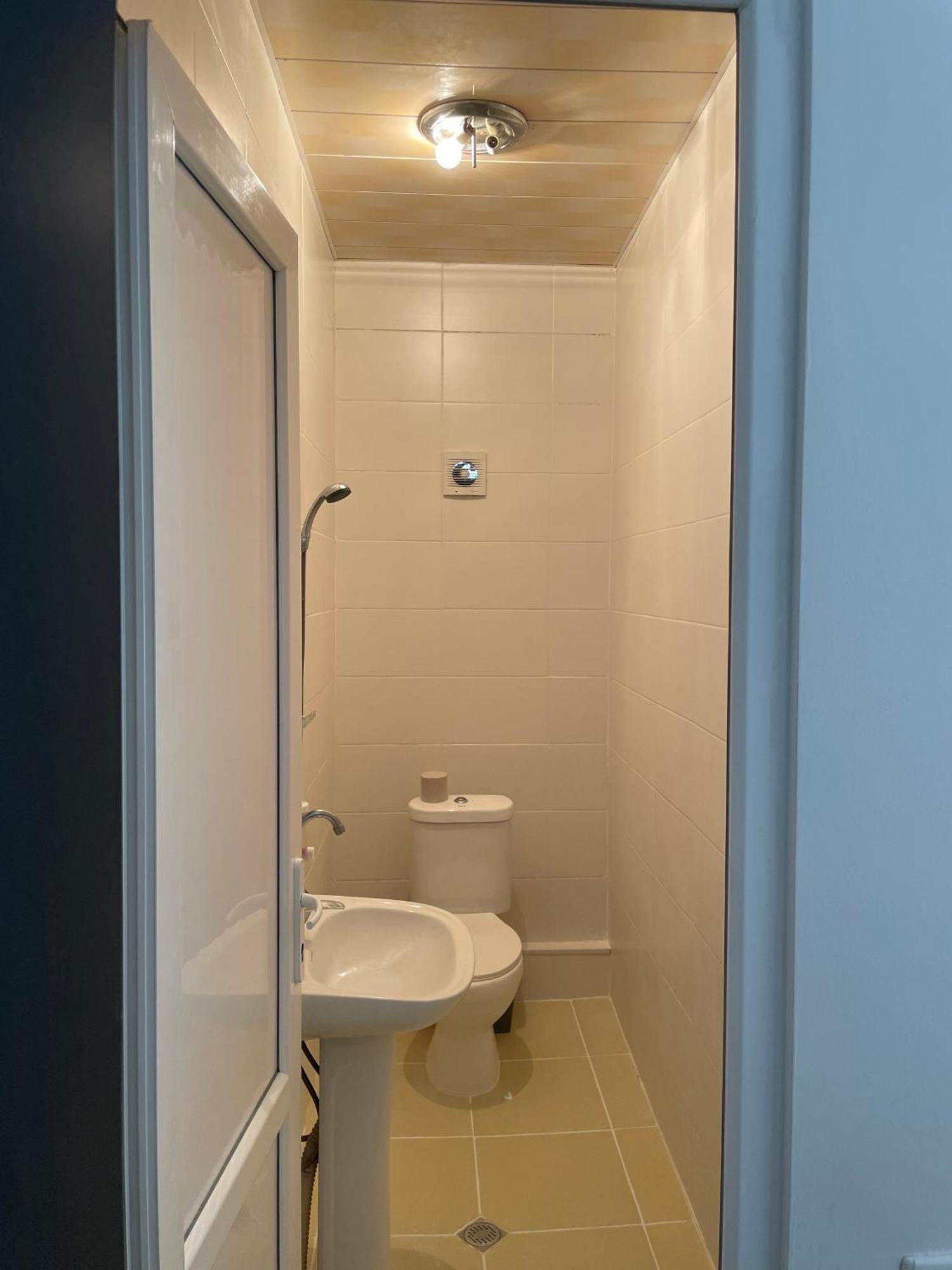 Guest House O'Live Rustavi  Bagian luar foto
